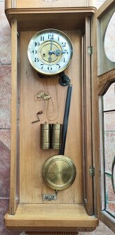 krásné zdobené secesní dvouzávažové hodiny - 9