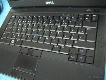 Dell Latitude E6410 14.1" Intel i3 2,4GHz 4GB 128GB SSD - 9