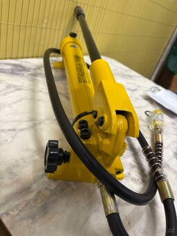 Hydraulická ruční pumpa (337) - 9