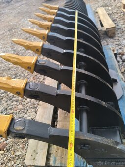 Hrábě pro bagry 8-16t - 9