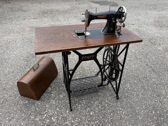 Starý šicí stroj Pfaff - 9