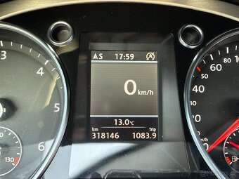 Volkswagen Passat VARIANT 2.0 TDI 103 kW HIGHLINE - 9