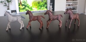 Schleich koně koníci anglický plnokrevník - 9