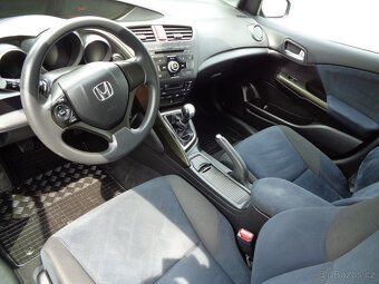 HONDA CIVIC 1.4 i-VTEC KOUPENO ČR,1.MAJITEL,SERVISKA - 9