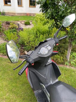 Maxon Matador 125 rodinný skútr. - 9
