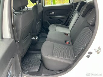 Dacia Duster 1.5DCI 4x4 NAVI KAMERA TAŽNÉ - 9