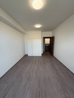 Pronájem bytu 2+kk 57 m² s garáží v Třebíči - 9