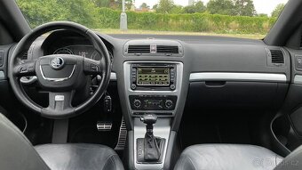 ŠKODA OCTAVIA 2.0TDI RS 125kW DSG COLUMBUS - 9
