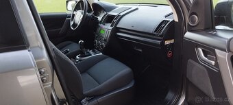 Land Rover Freelander 2.2 d4 - 9