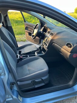 Ford Focus II 1.6 Ti-VCT 85 kW, STK 06/2027 - 9