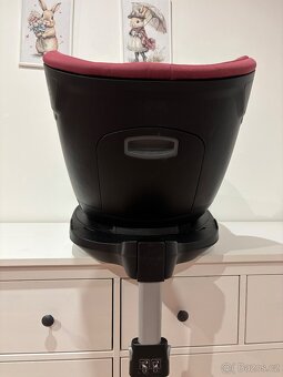 Autosedačka Britax Römer Dualfix i-Size 360 - 9