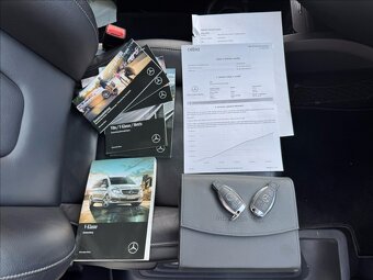 Mercedes-Benz Třídy V 2,0 V250d,XL,WEBASTO,8míst,DPH - 9