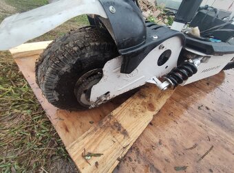 Koloběžka Flux. - 9