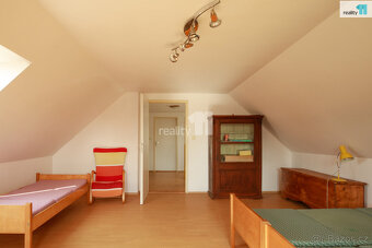 Chalupa nebo rodinný dům v Myslívě - 9