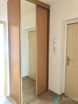Pronájem, byt 2+kk, Klaricova ul., České Budějovice, zahrada - 9
