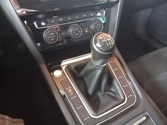 VW PASSAT B8 2,0TDI-2015-LED-ACC-HIGHLINE-LANE ASSIST - 9