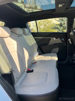 Kia Sportage 2015 2.0 CRDi 4WD Automat Plná výbava - 9
