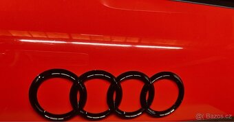 Znak na vozy(Logo na vozy Audi ) Černá , Chromová - 9