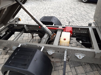 Iveco Daily 35C12 sklápěč, tupláky, tažné 3.5t,96.000km,DPH - 9