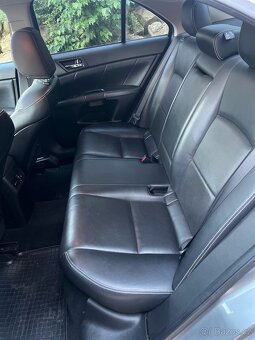 SUZUKI KIZASHI 2.4 4WD - 9