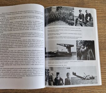 3 knihy o vojenském letectví, hlavně z 2. světové války - 9