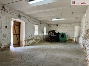 Prodej komerční nemovitosti v Pravčicích - 9