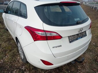 Hyundai i30 combi 1.6 benzin 88kw typ 4GFG - 9