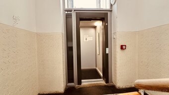 Pronájem byty 1+kk, 24 m2 - Praha - Žižkov, ev.č. 00054 - 9