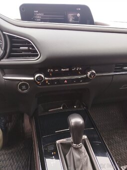 Mazda CX-30 2,0 132 kW-Top stav, servis Mazda-Prodáno - 9