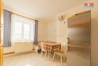 Prodej rodinného domu, 334 m², Rychnov u Nových Hradů - 9