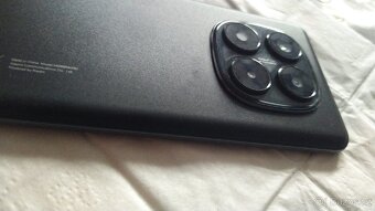 Nabízím Xiaomi redmi 14C 128MB A XAOMI REDMI 14PRO 5G 256 - 9
