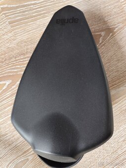 Aprilia Tuono 1100 V4 factory - 9