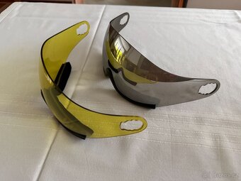 Dámská lyžařská helma Bollé - 9