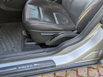 Volvo V50 kombi levně, pojízdné, STK + dál. zn. - 9