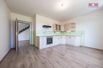 Prodej rodinného domu, 140 m², Benešov, ul. Nezvalova - 9
