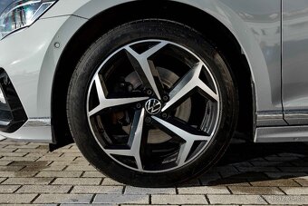 Volkswagen Passat Variant R-Line 2.0TDI 4Motion DSG odpočet - 9