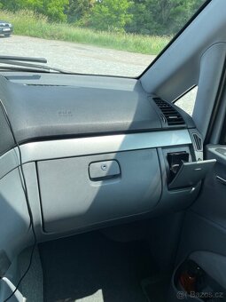 Mercedes-Benz Viano - 9