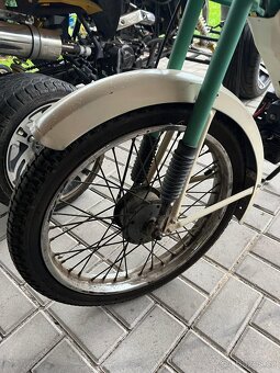 Babetta 207 - 9