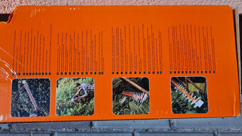 Nůžky na živý plot zn.Black & Decker - 9