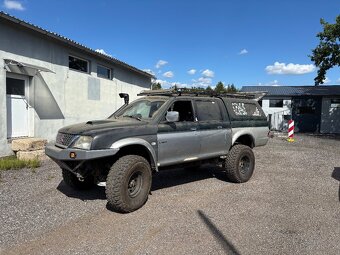 Mitsubishi L200 2.5TD 85kW rv. 2002 - 9