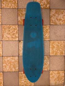Pennyboard oxelo - dětský plastový skateboard - 9