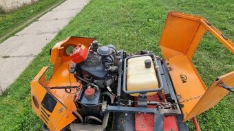 700kg/122cm profi sekačka svah radio benzin Roboflail - 9