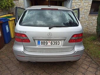 Mercedes -Benz B150 - 9