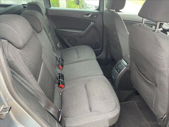 Škoda Yeti 1,2 TSi XENONY,AUT.KLIMA,PDC - 9