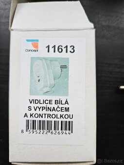 Koupelnový radiátor CONCEPT 100 KTKE 600/980 - 9