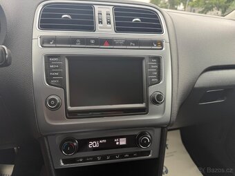 VW POLO 1.0i 55kw jen 121.859km NAVI digi AC vyhřív. sedačky - 9