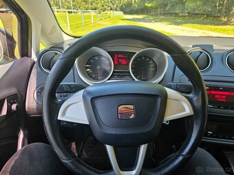 Seat IBIZA 1.2tsi 77kw r.v. 2012 - 9