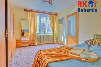 Nabízím k prodeji 2 rodinné domy s velkým pozemkem v obci By - 9