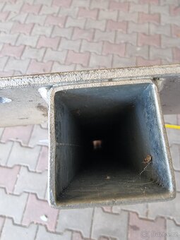 Stojka zabradlí - 9