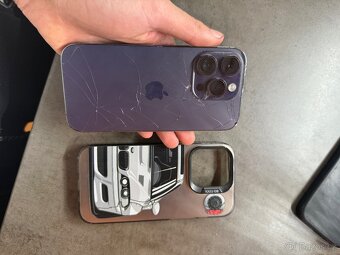 Prodám telefon - 9